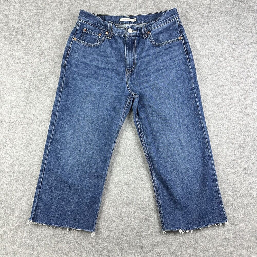 Levis Jeans Womens 29 Blue Medium Wash Low Pro Straight Cropped Raw Hem Boho*